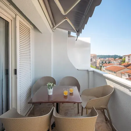 Magnolia Center 1 Appartement *