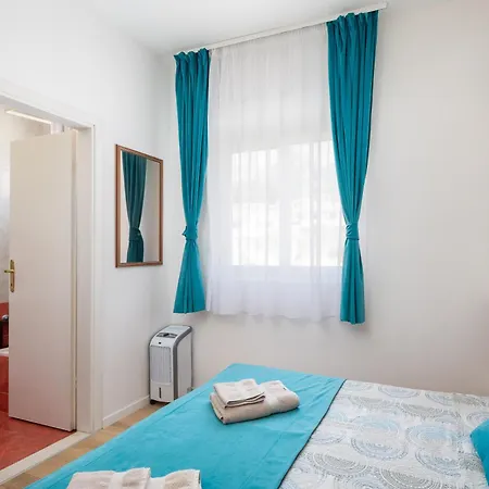 Apartamento Magnolia Center 1 *