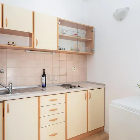 דירה Magnolia Center 1 מאקרסקה